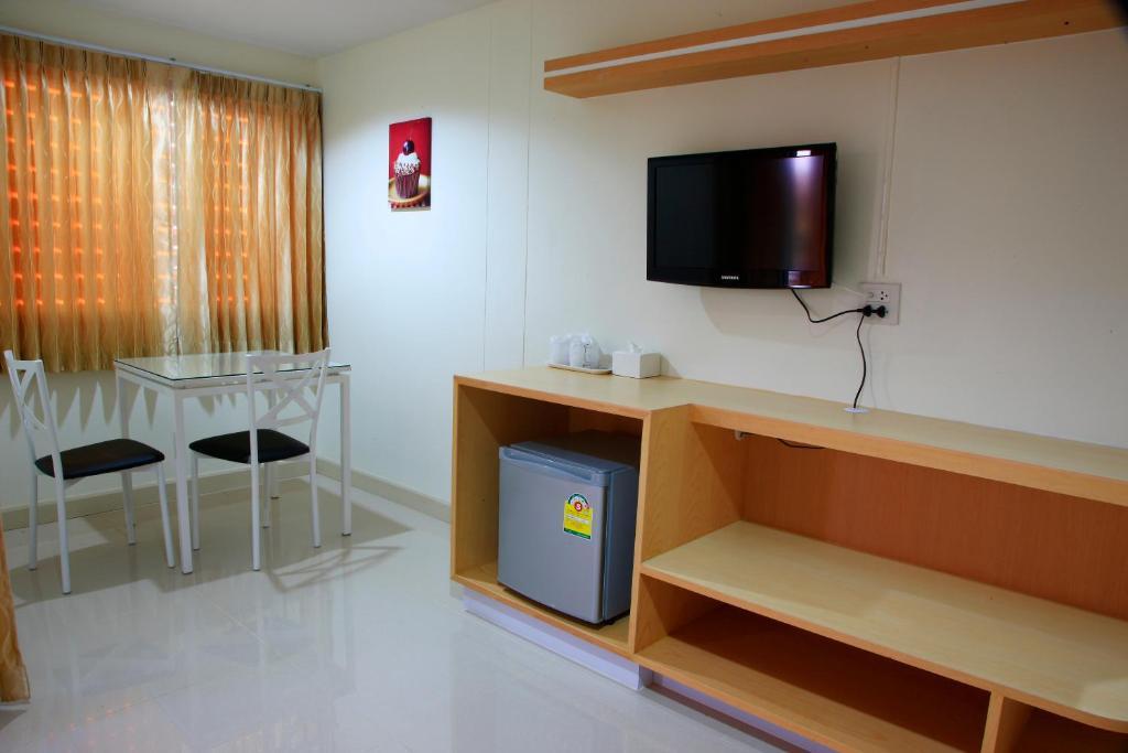 Hotel Baan Sanpoom Phitsanulok Zimmer foto