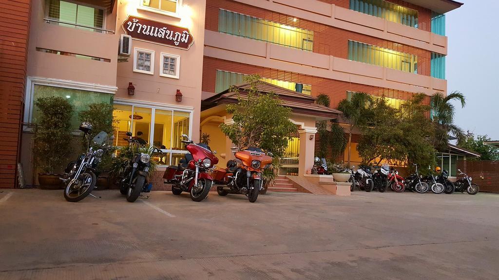 Hotel Baan Sanpoom Phitsanulok Exterior foto